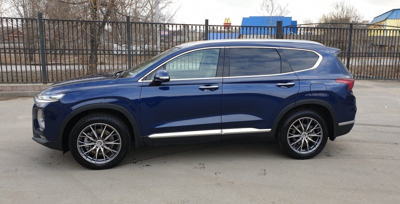 Hyundai Santa Fe 4 r20