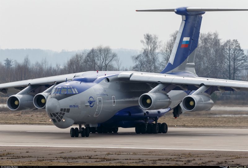 Самолет ил-76 ВКП