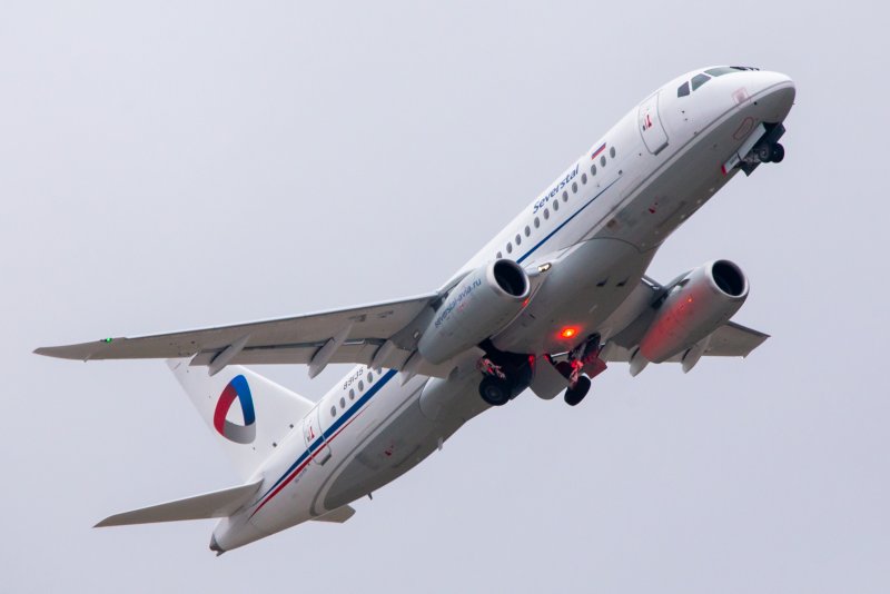 Суперджет su95