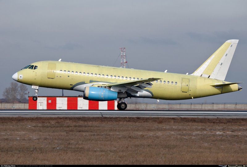 Superjet 100