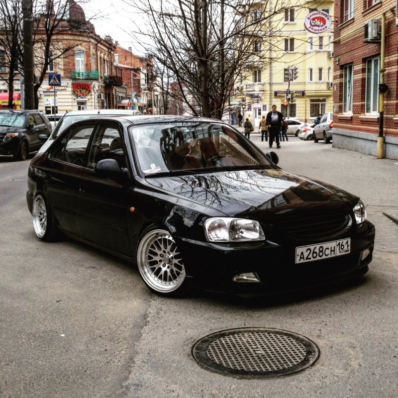 Hyundai Accent стэнс