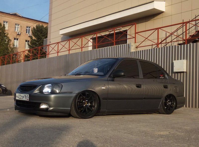 Hyundai Accent акцент