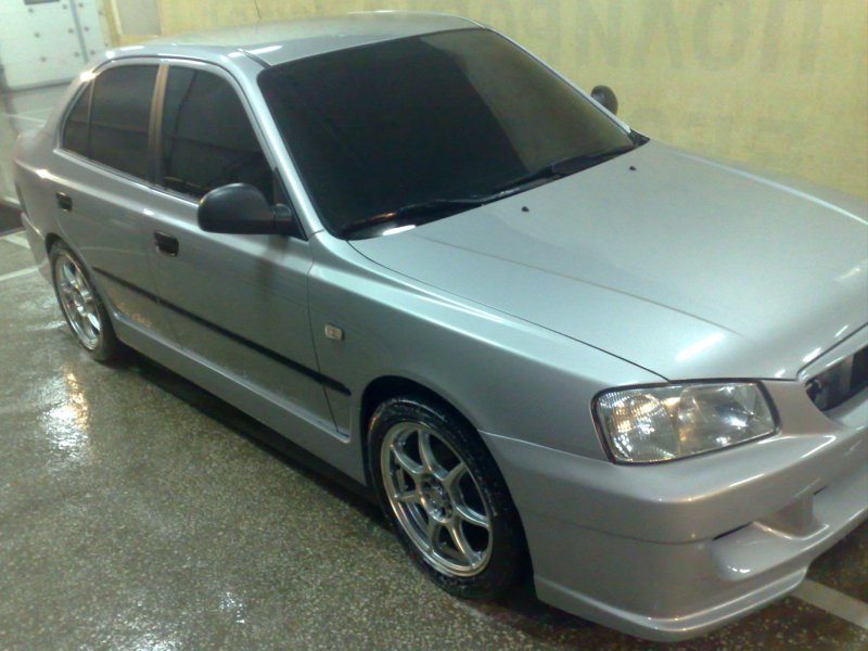 Тюнингованный Hyundai Accent