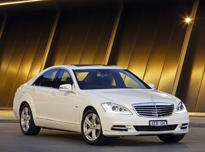 Мерседес Бенц s 250