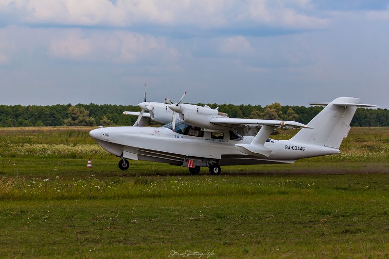 Ла-8 самолет