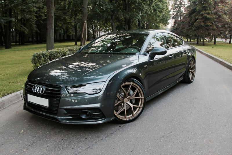 Audi a4 b8 r20