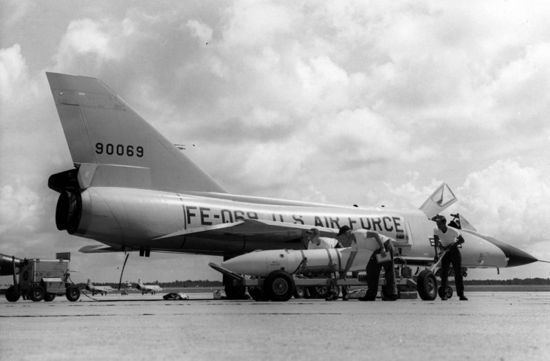 F-102 Delta Dagger