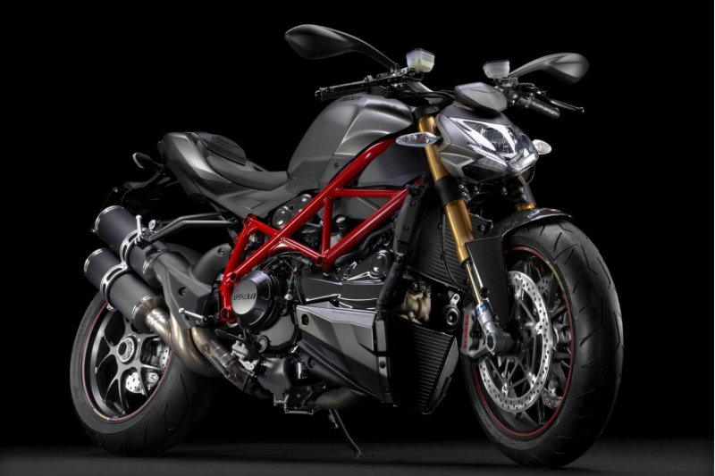 Ducati Streetfighter v4 2020