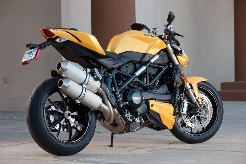 Дукати Streetfighter 848