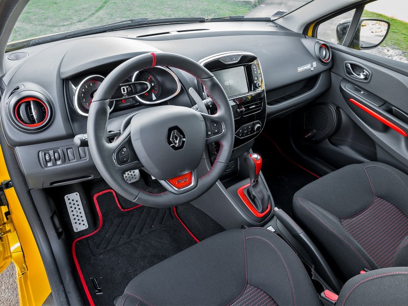 Clio RS 3 салон