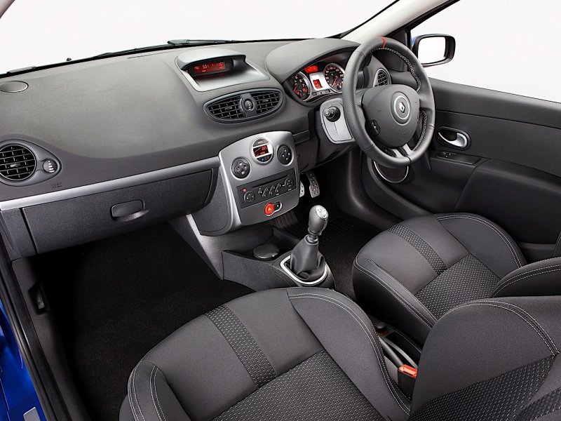 Renault Clio салон