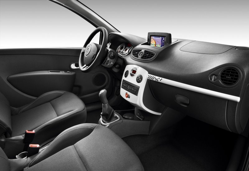 Renault Clio III салон