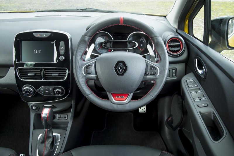 Renault Clio салон