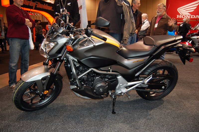 Honda nc700s л.с