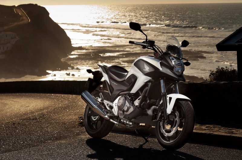 Honda 700