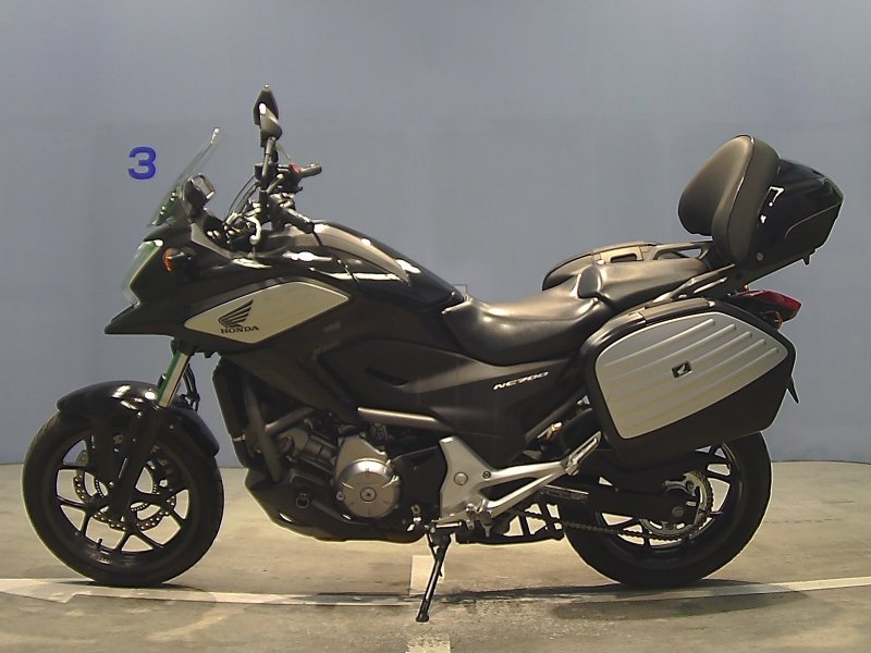 Honda NS 700