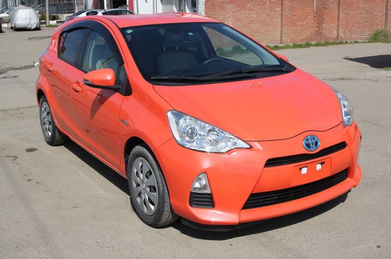 Toyota Aqua 2013