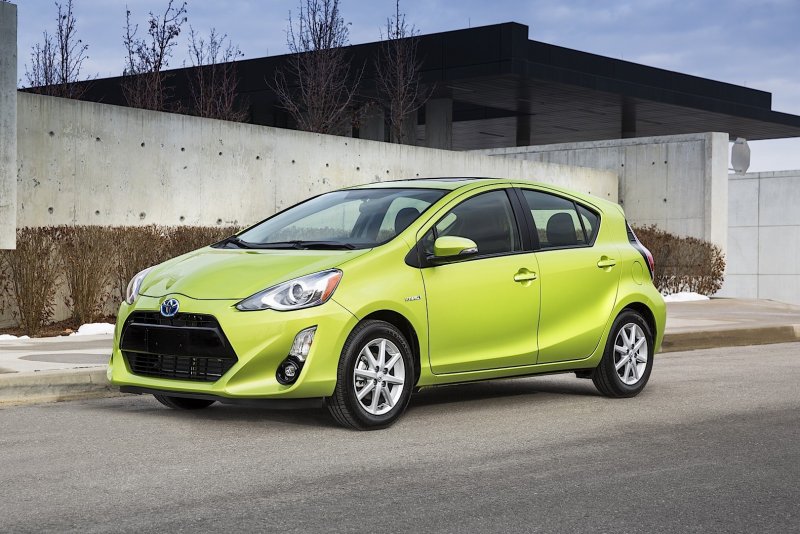Toyota Prius c 2015