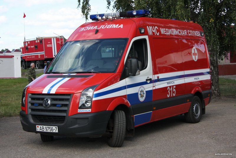 Volkswagen Caddy Ambulance