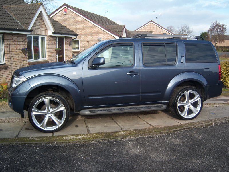 Nissan Pathfinder 2006 Tuning