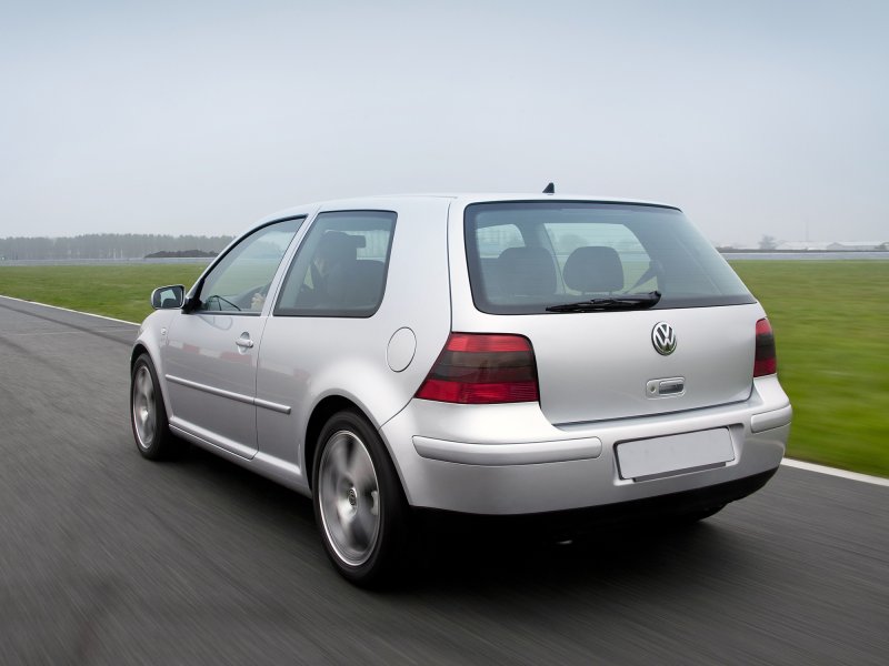 Volkswagen Golf 4 GTI