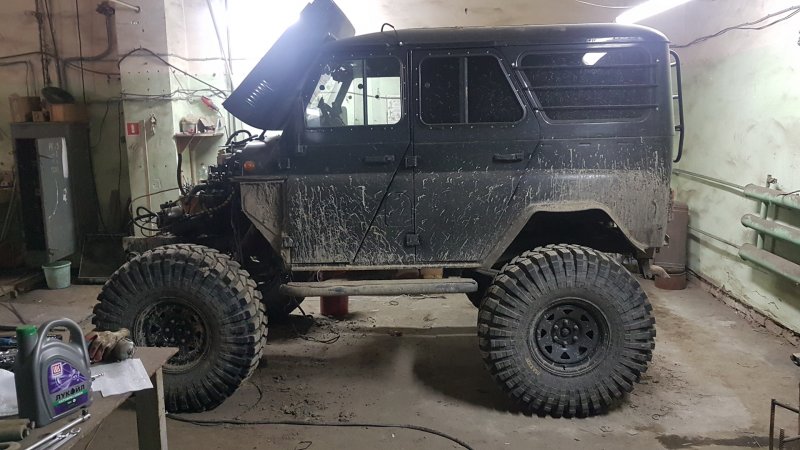 UAZ bor