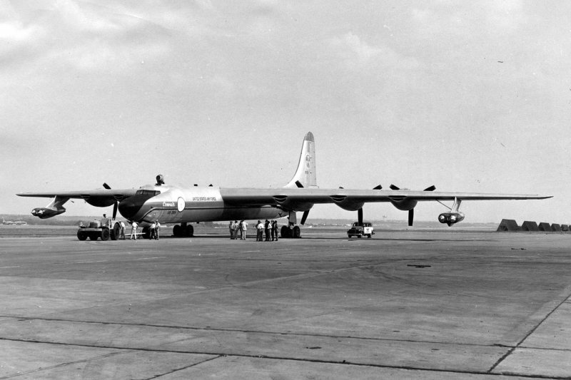 Fairchild c-82 кабина