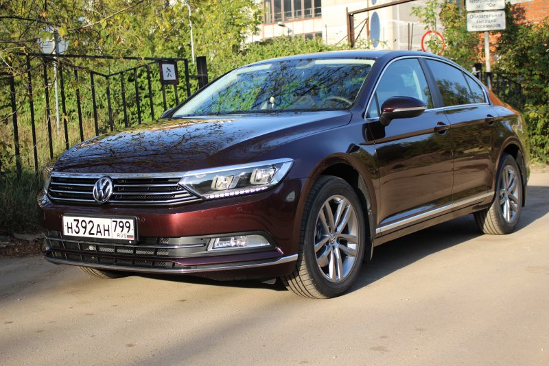 Volkswagen Passat b2 Hatchback 3 Door