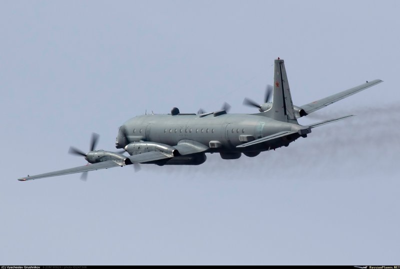 Ил-20м RF-90924