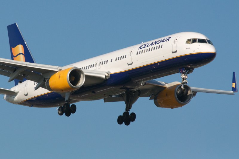 Б 757 200