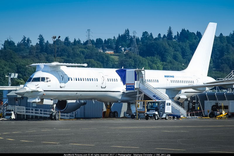 Боинг 757-200