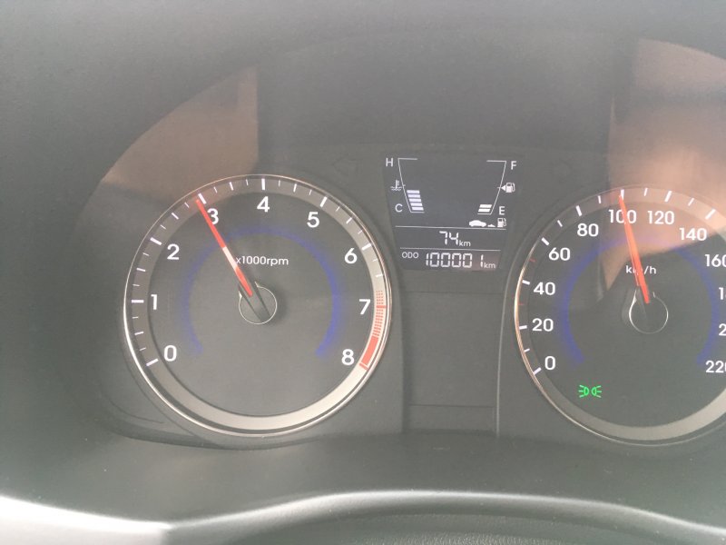 Приборная панель Hyundai Solaris 2013