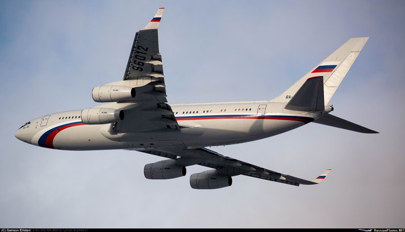 Самолет ил 96 300 ПУ