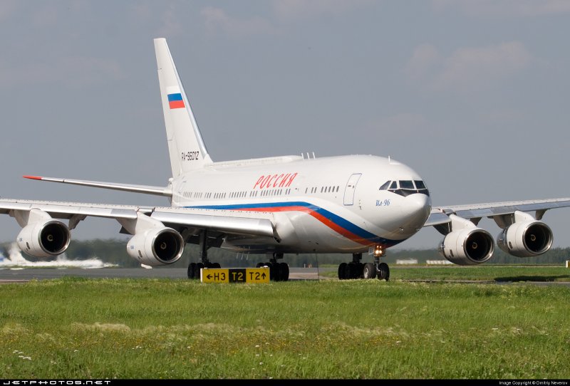 Самолет ил-96,ил-86