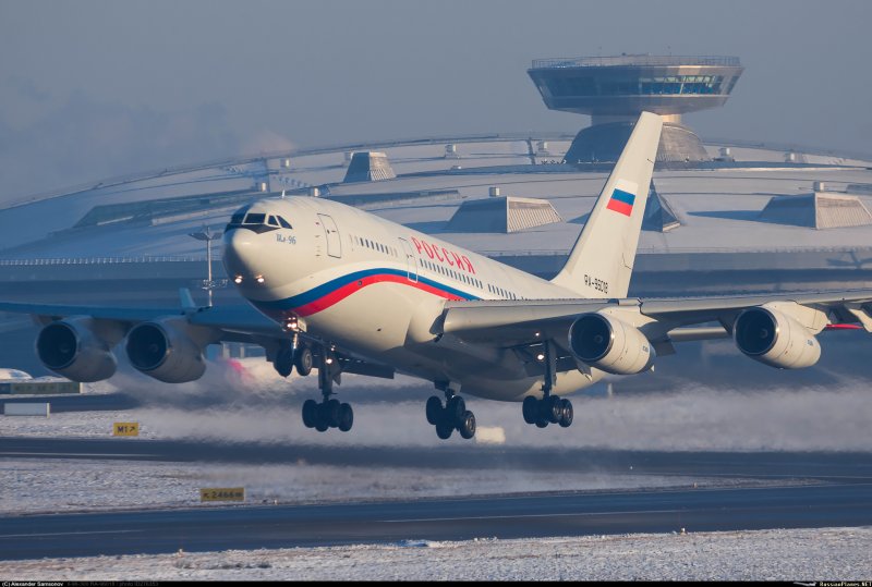 Самолет Ильюшин ил 96-300