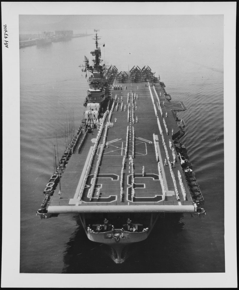 Корабль USS Kearsarge LHD-3