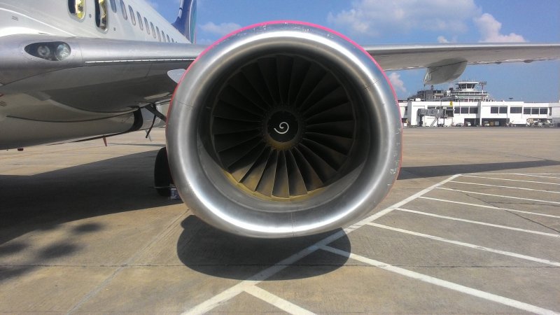 Двигатель Боинг 737