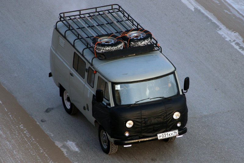 УАЗ 3909 молоковоз