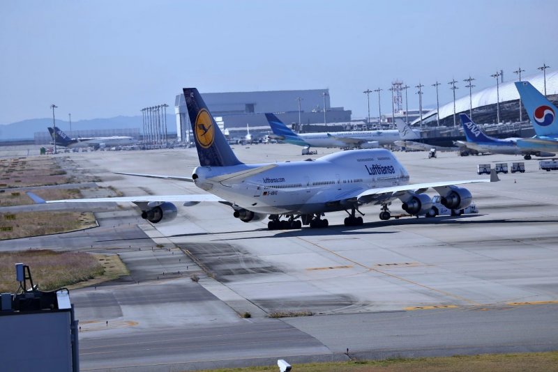 Боинг-747 8474
