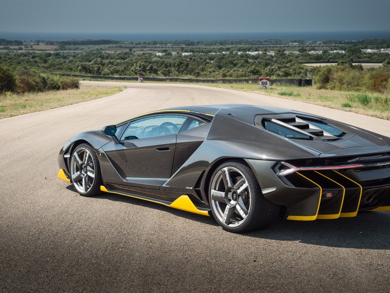 Lamborghini Сентенарио
