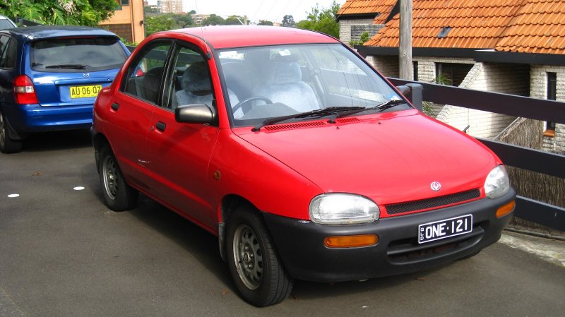 Mazda 121 (da) 2005
