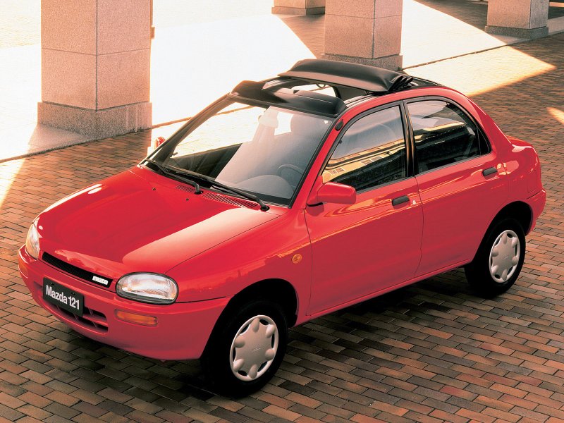Mazda 121 DB