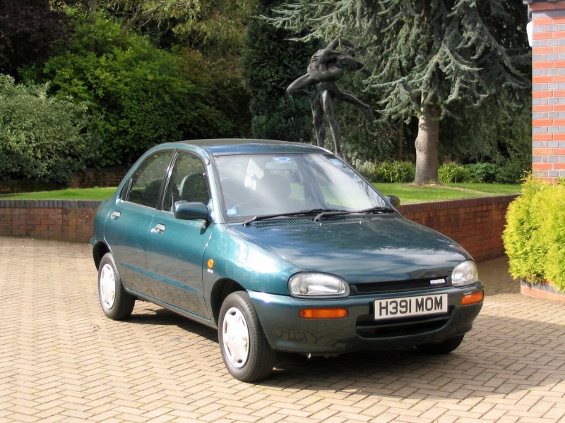 Mazda 121