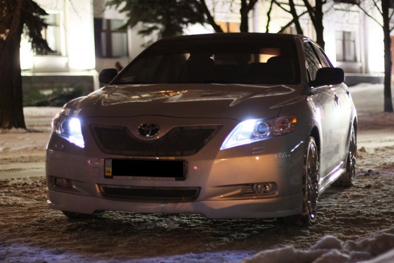 Камри 40 ночью