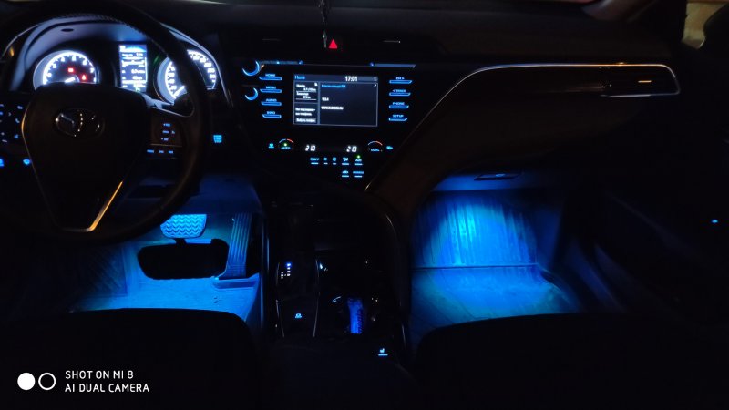 Toyota Camry 55 салон ночью