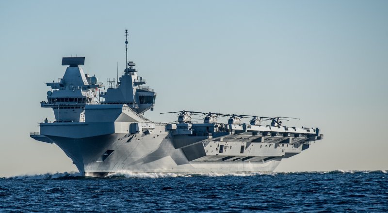Queen Elizabeth авианосец