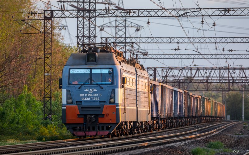Электровоз вл11м
