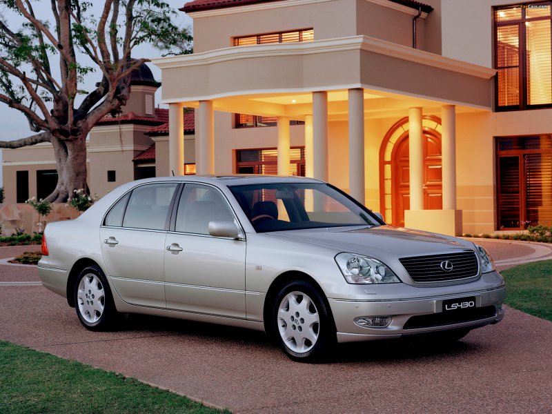 Lexus седан 2000
