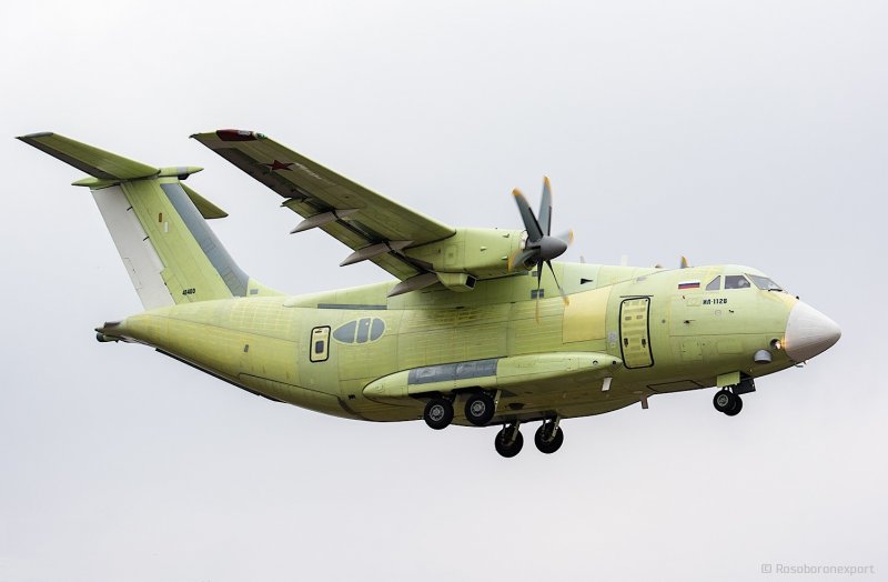 Ил-112 на взлете