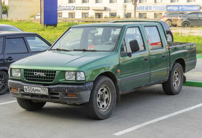 Opel Campo 95